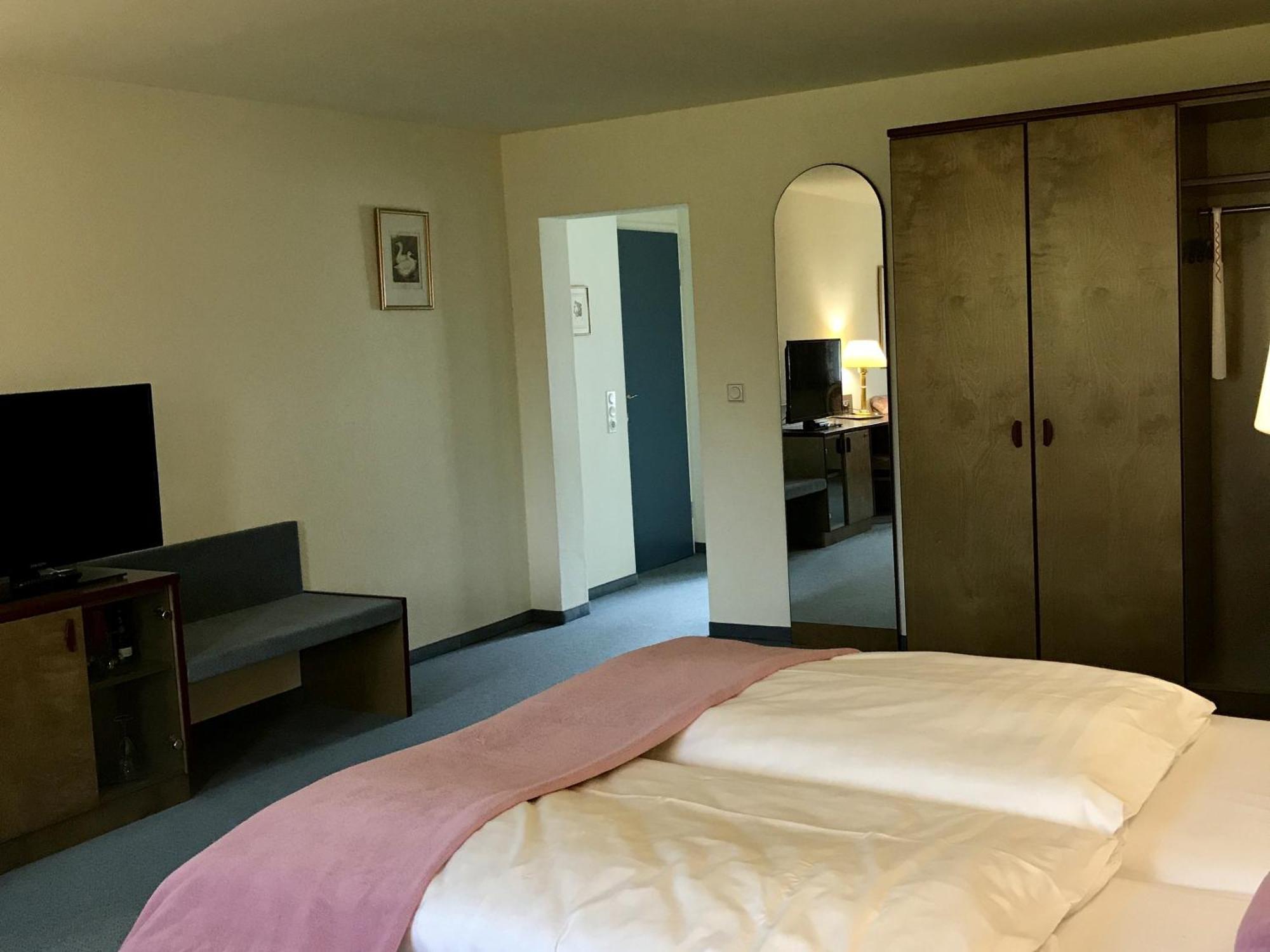 Dein Gutshof Hotel & Ferienwohnungen Gorlitz Room photo